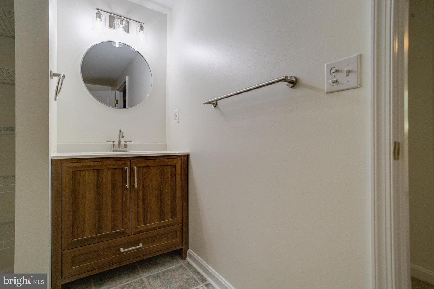 114 Cedar Road photo 56