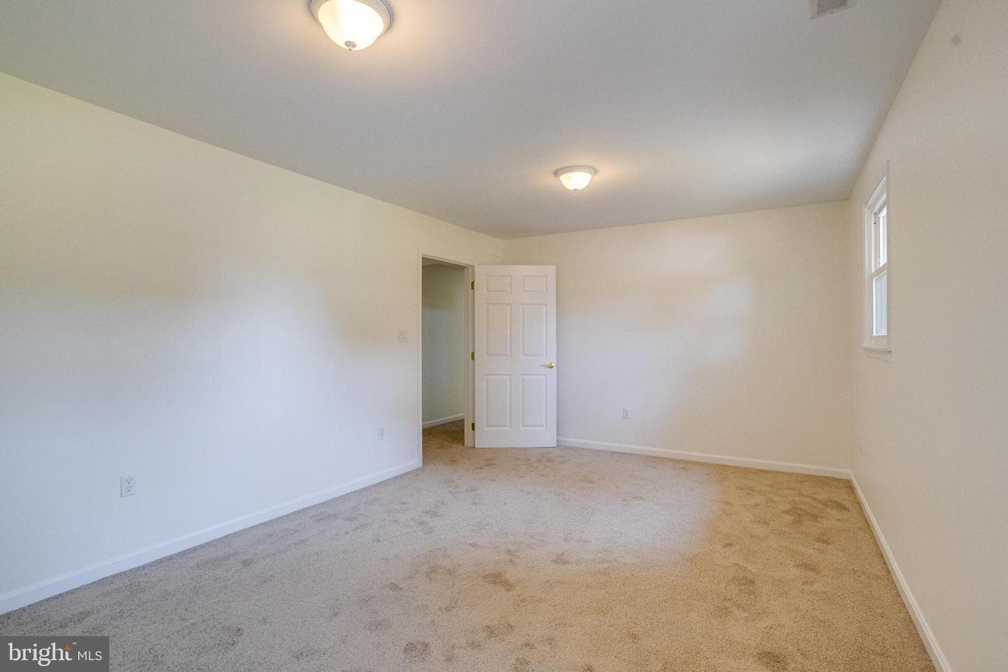 114 Cedar Road photo 60