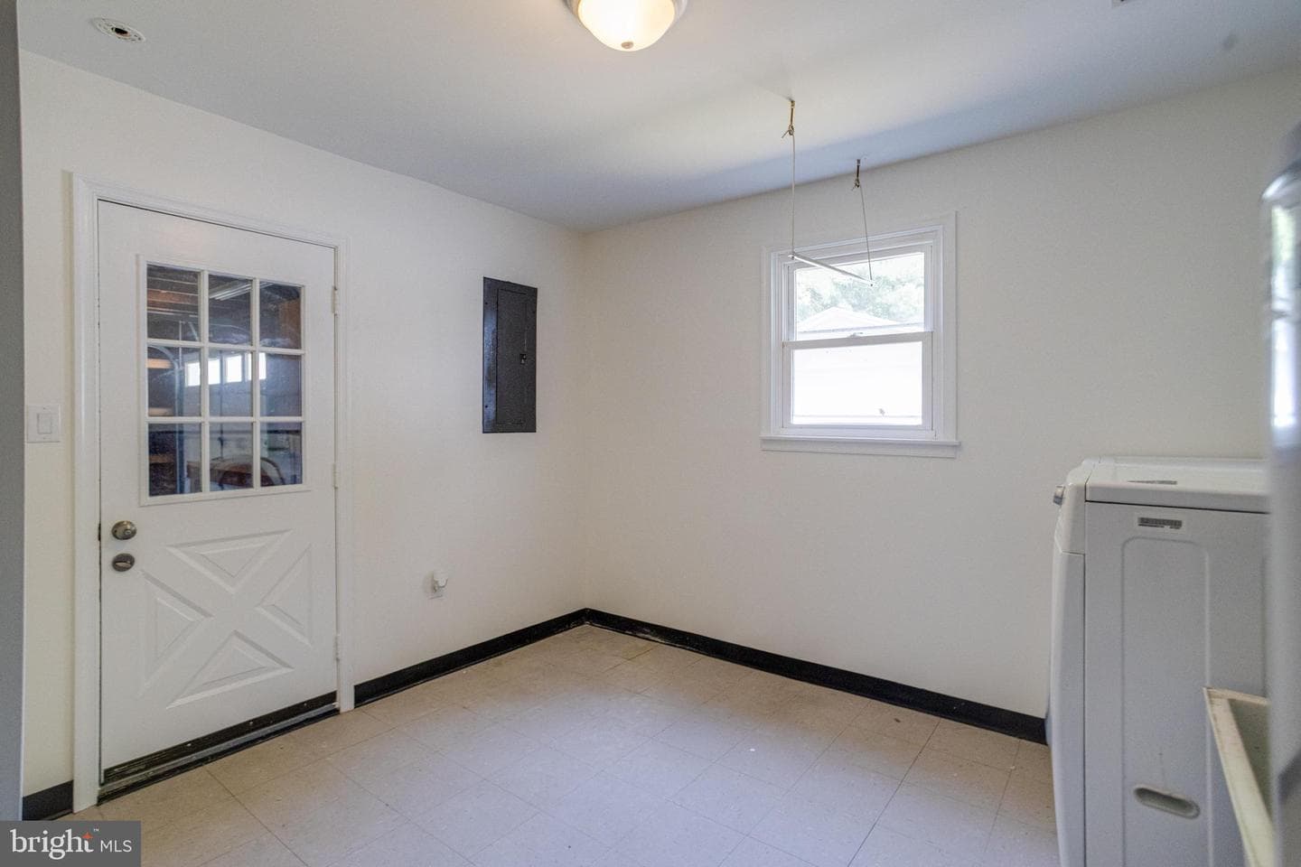 114 Cedar Road photo 63