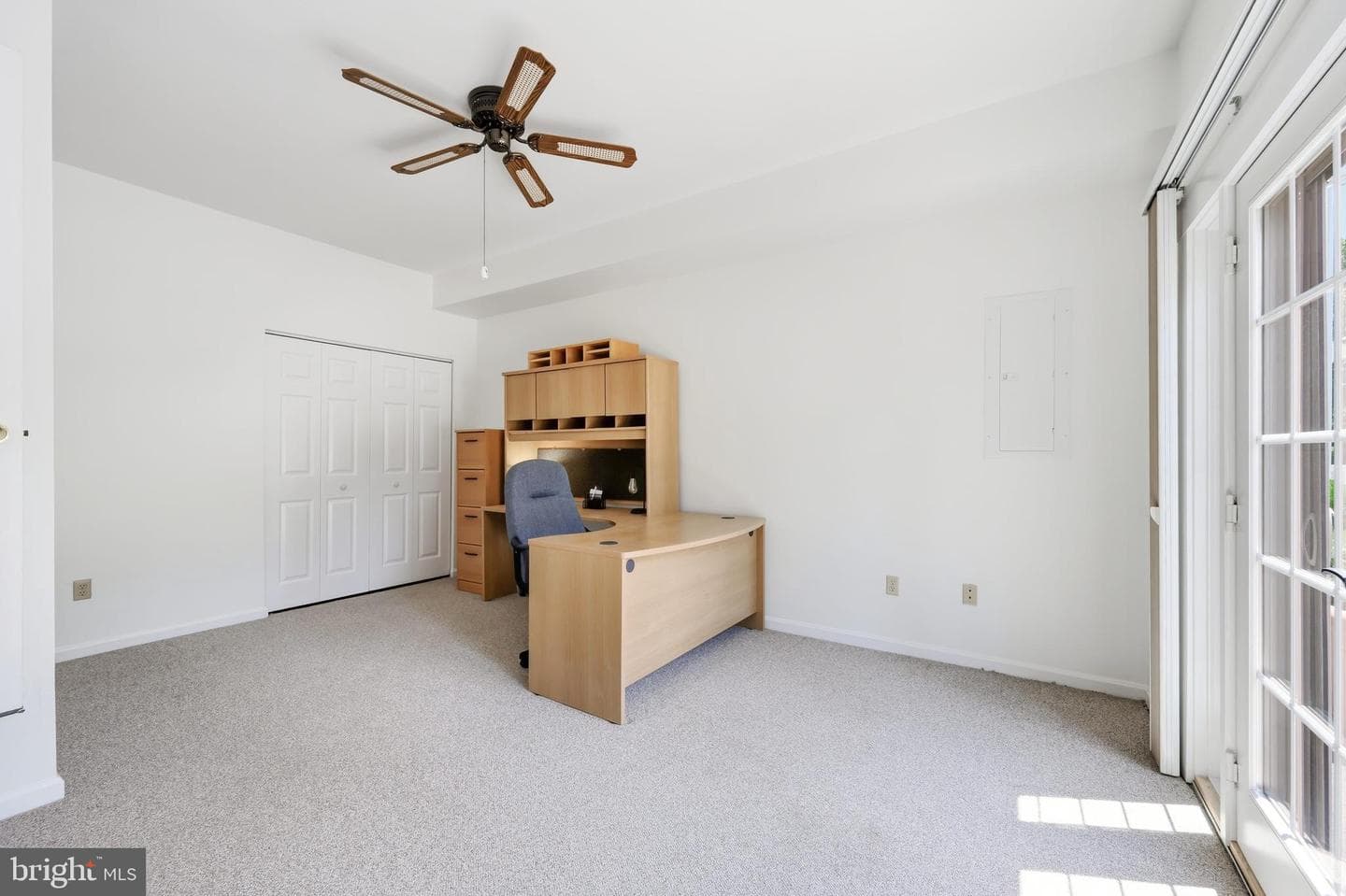 6010 Bridgepointe Drive photo 32