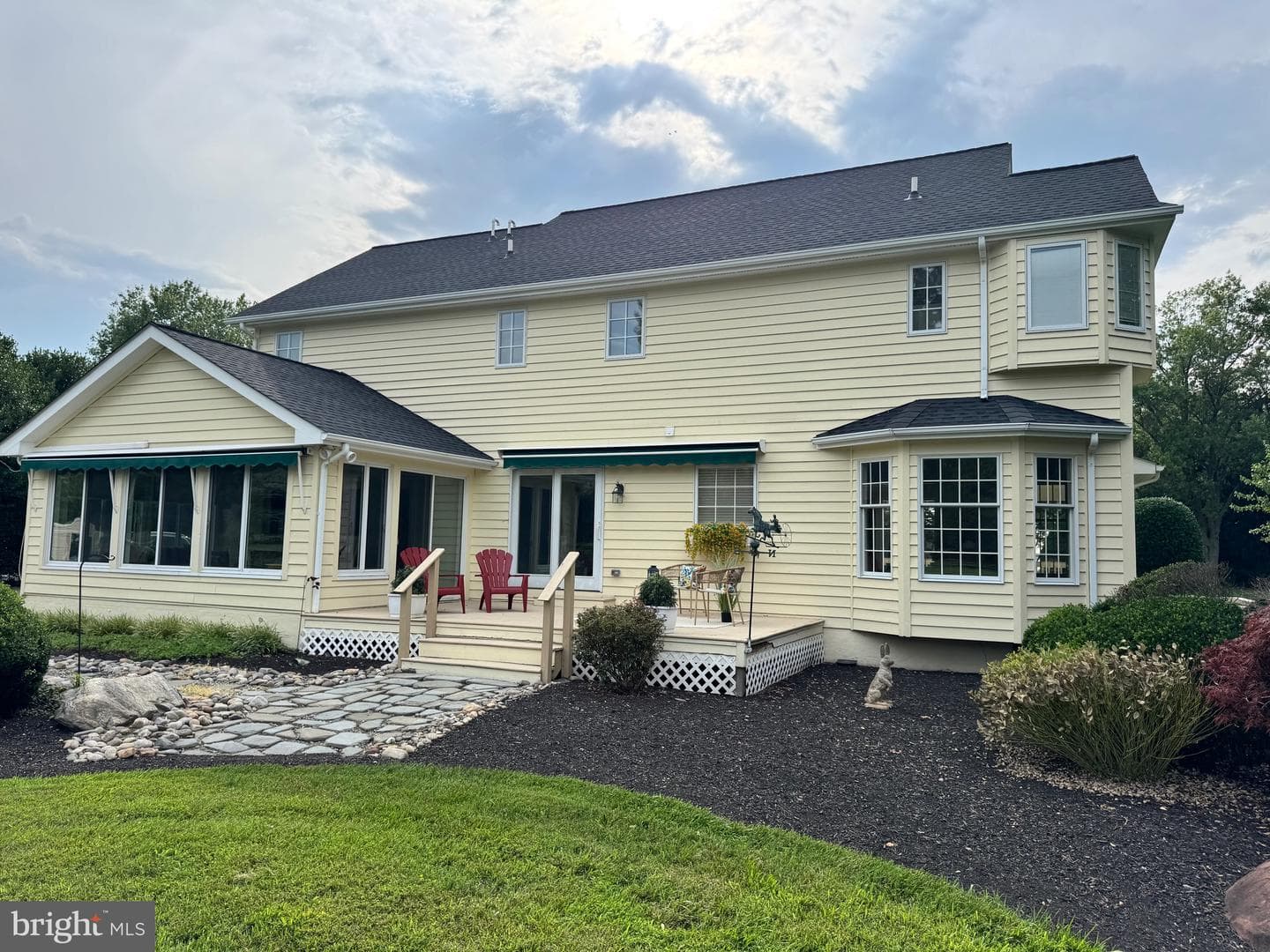 116 Prospect Bay Drive W photo 67