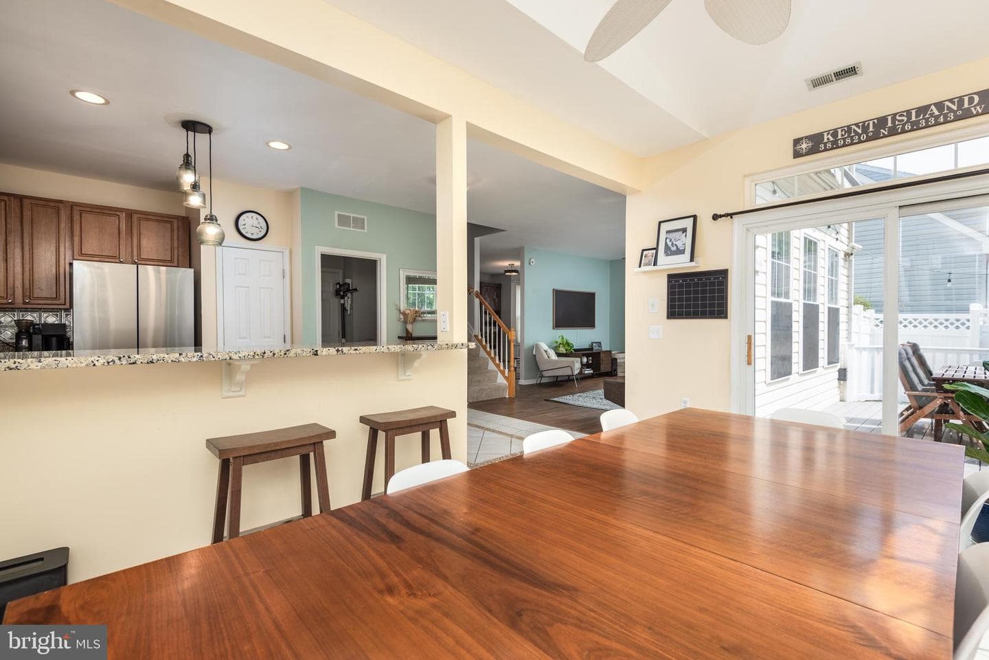 324 Web Foot Lane photo 16