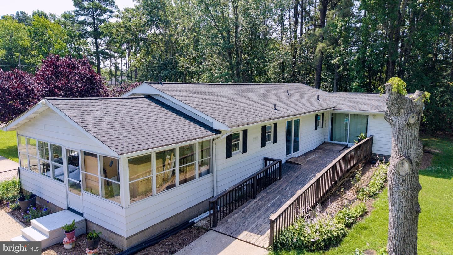 132 Pennick Drive photo 38