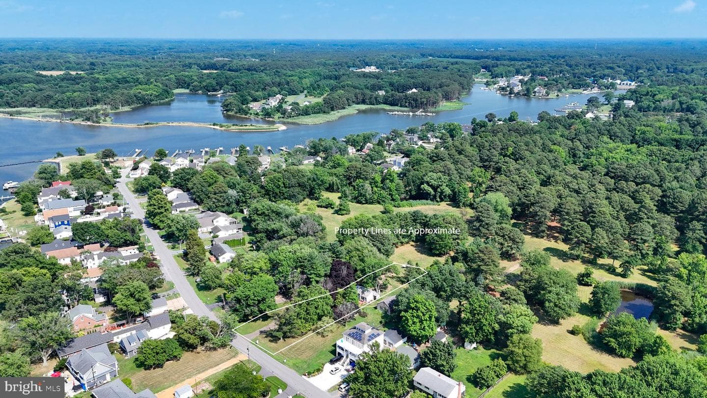 901 Chester River Dr, Grasonville