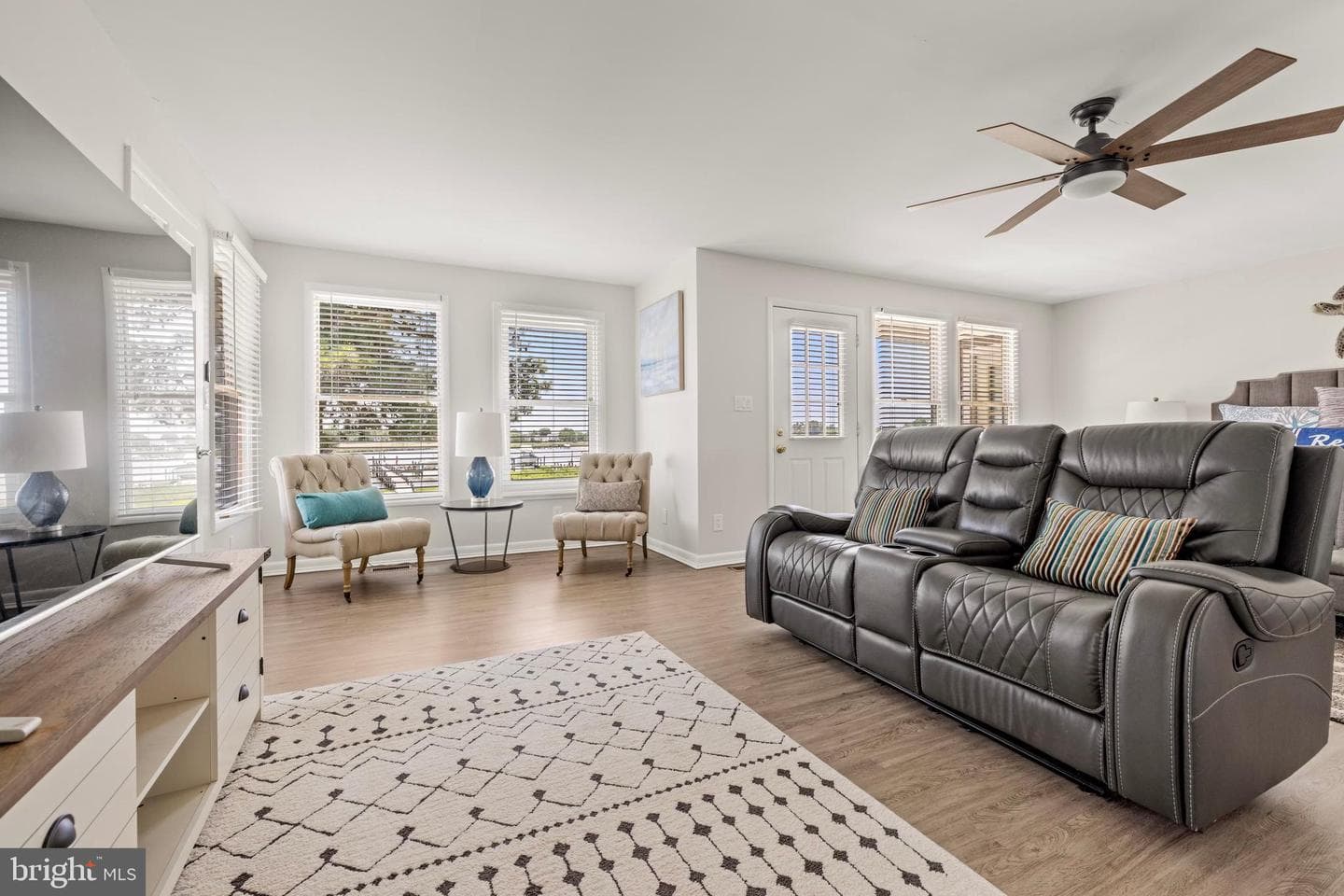 2702 Sherman Drive photo 33