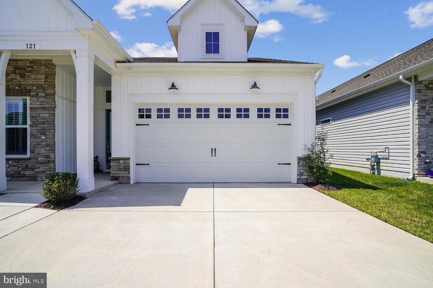 121 Merlin Drive photo 48