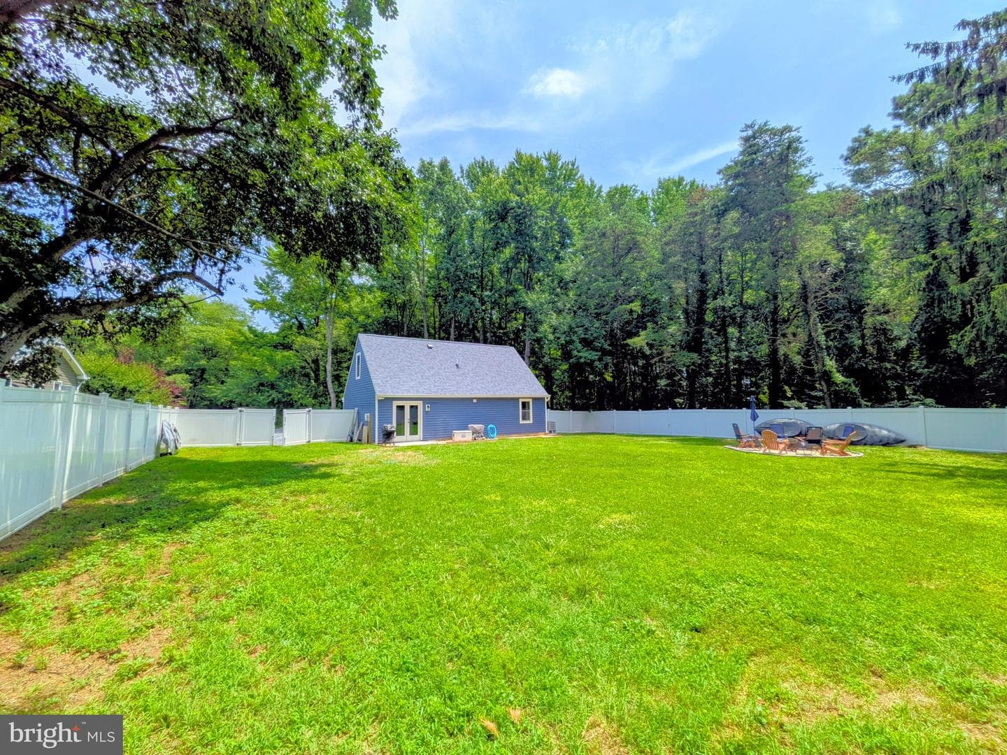 102 Maple Road photo 39