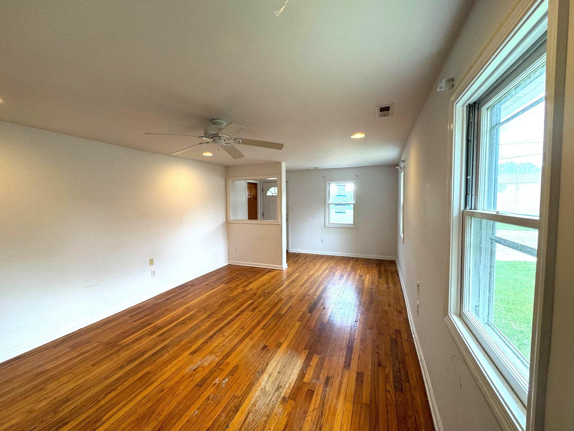 104 Turpins Lane photo 5