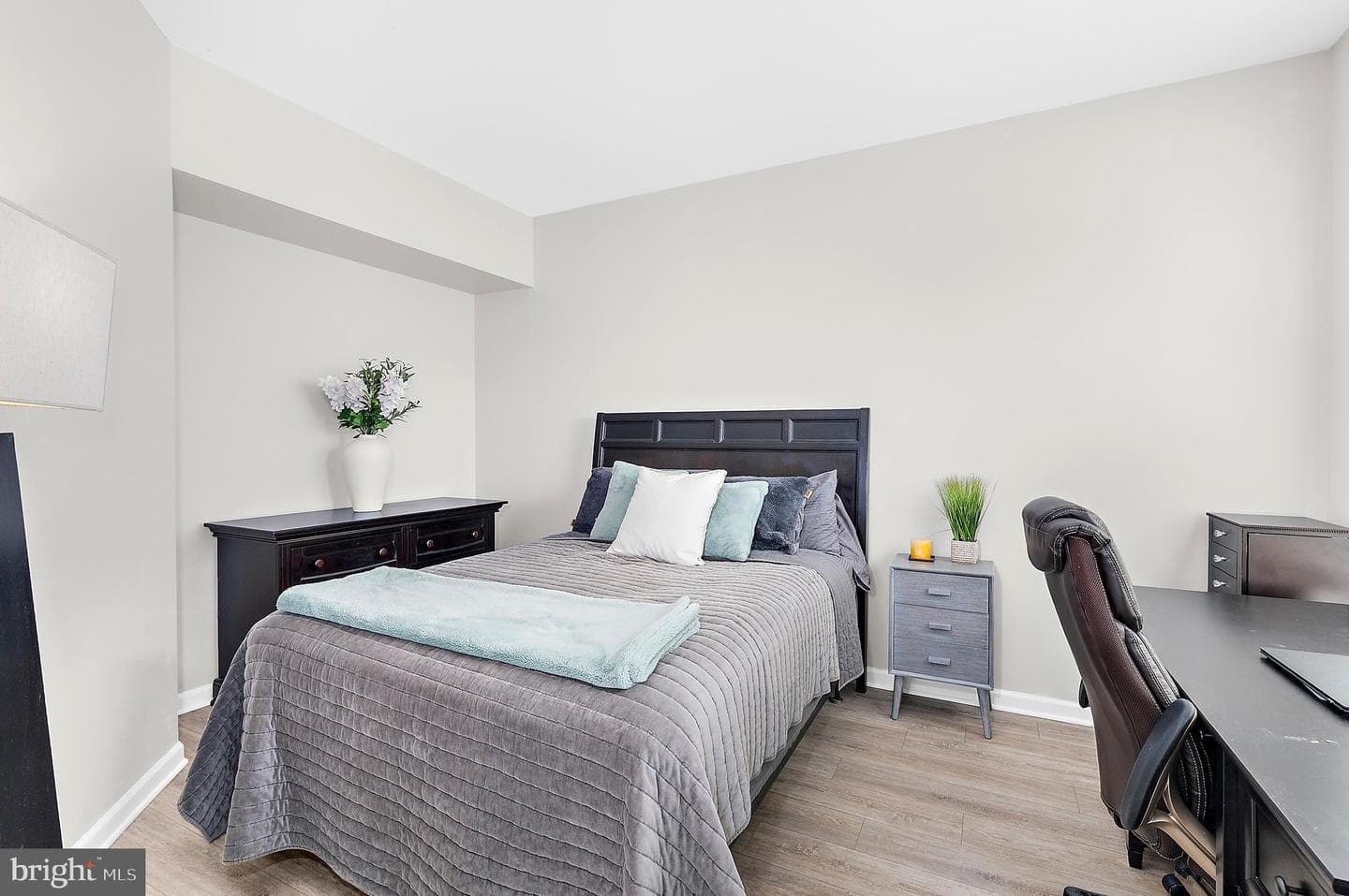 102 Sophie Lane photo 22