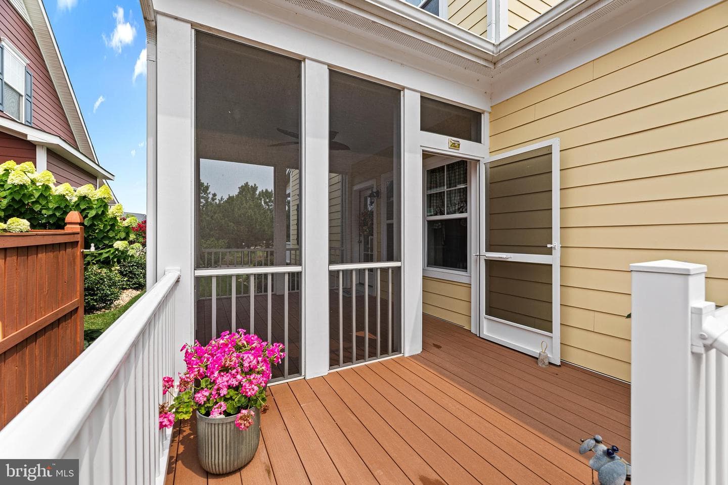 134 Richard Ingle Way photo 36