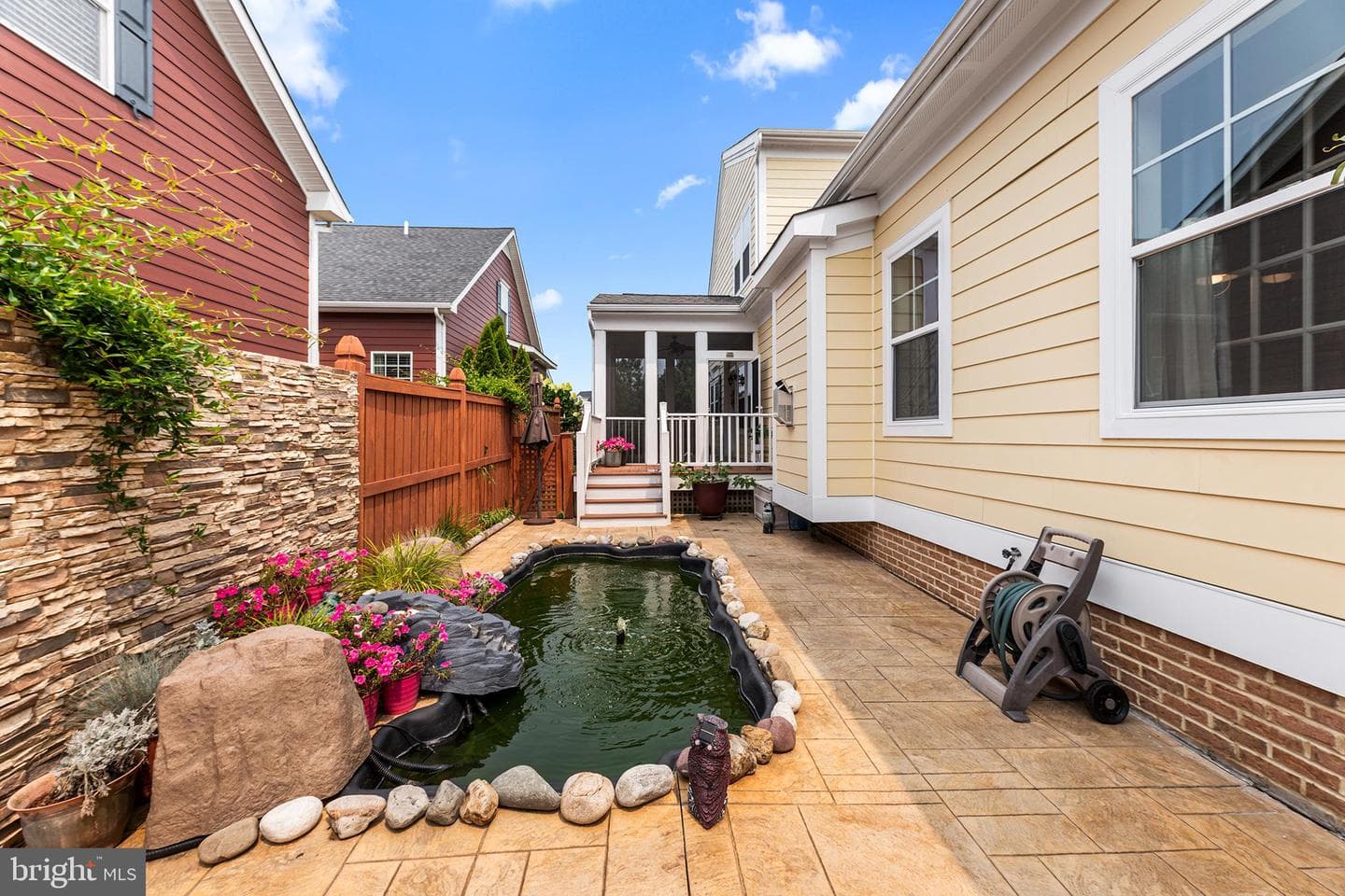 134 Richard Ingle Way photo 38