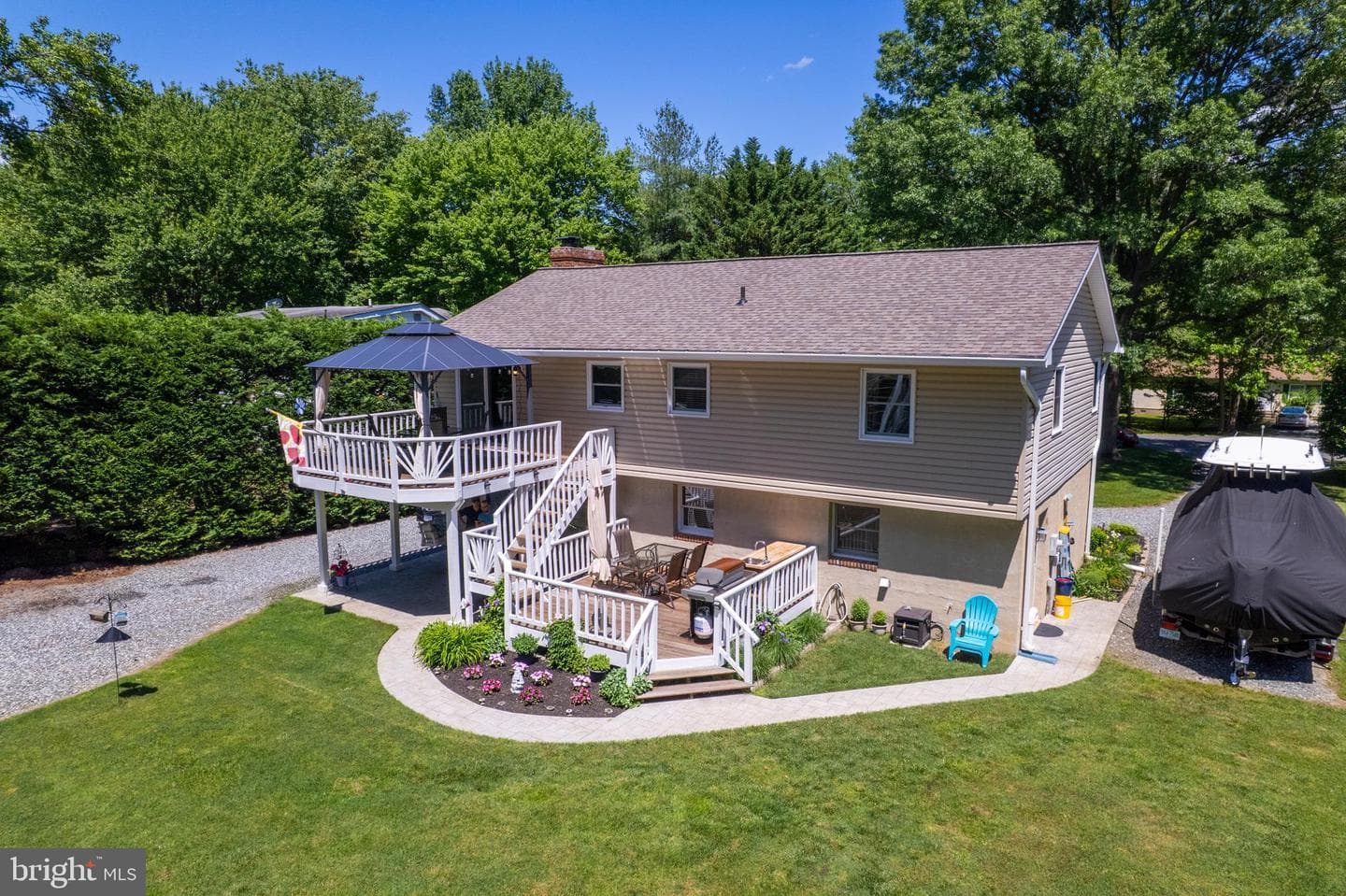 729 Kimberly Way photo 27