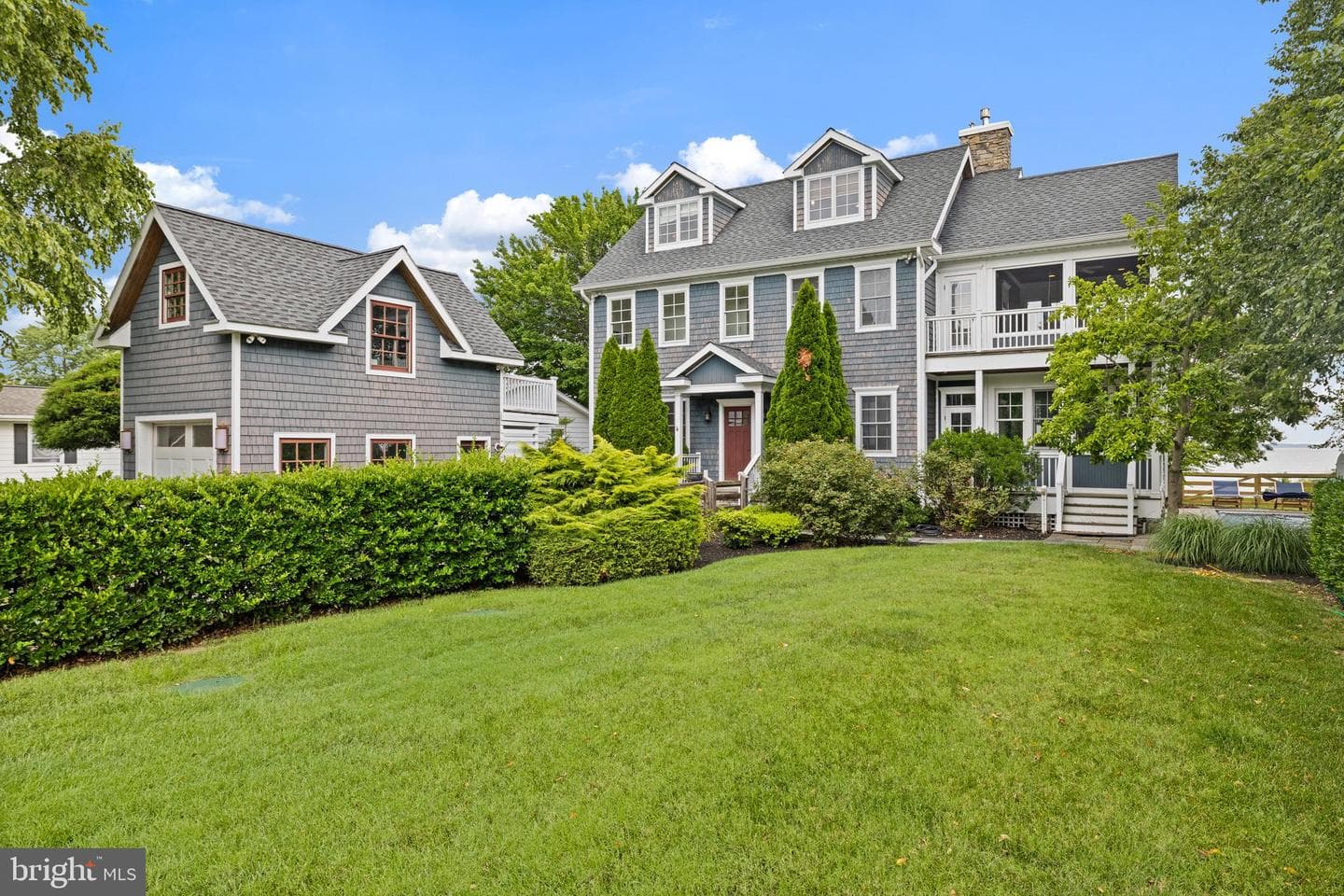 366 Queen Anne Road photo 1