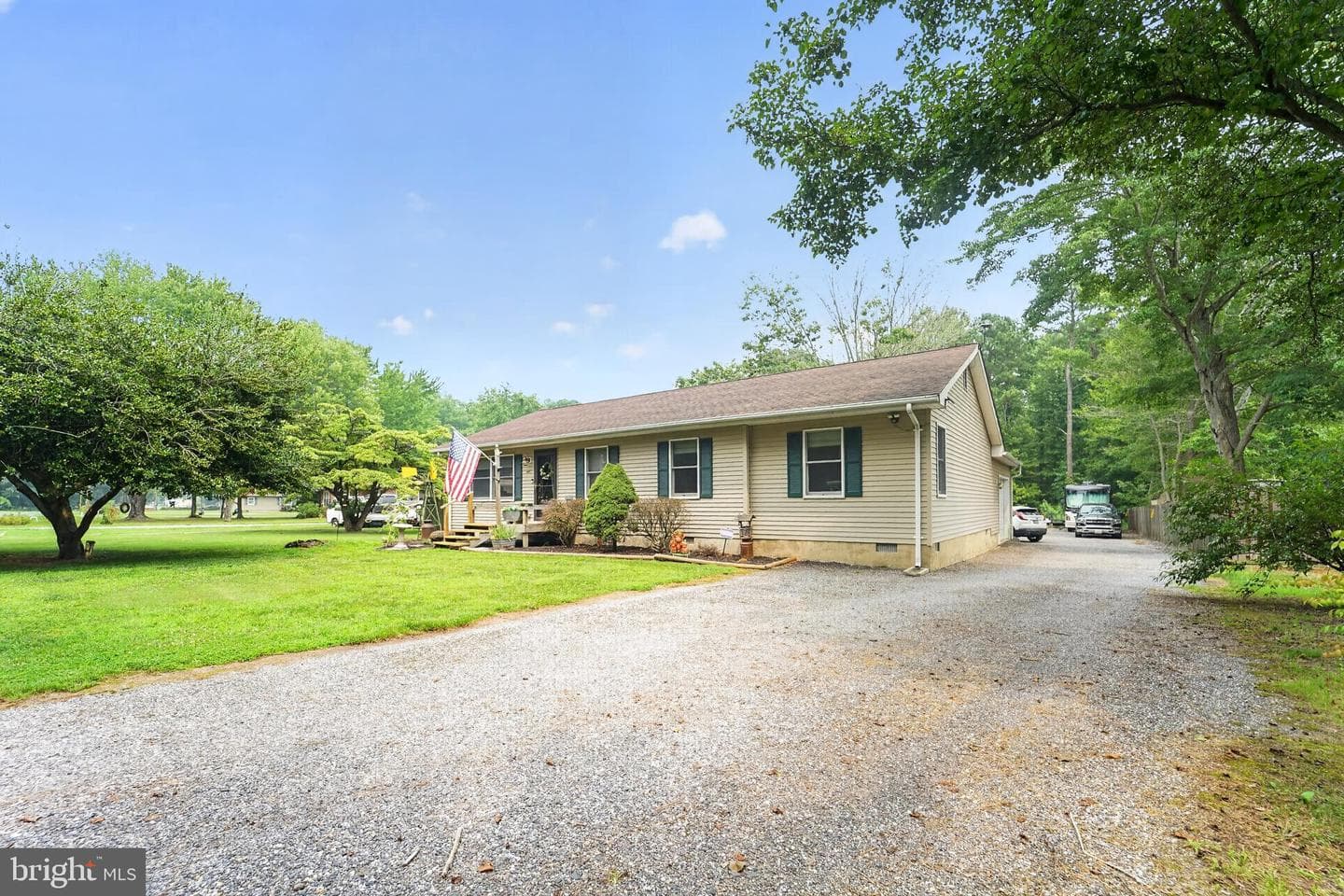407 Sawmill Lane photo 7