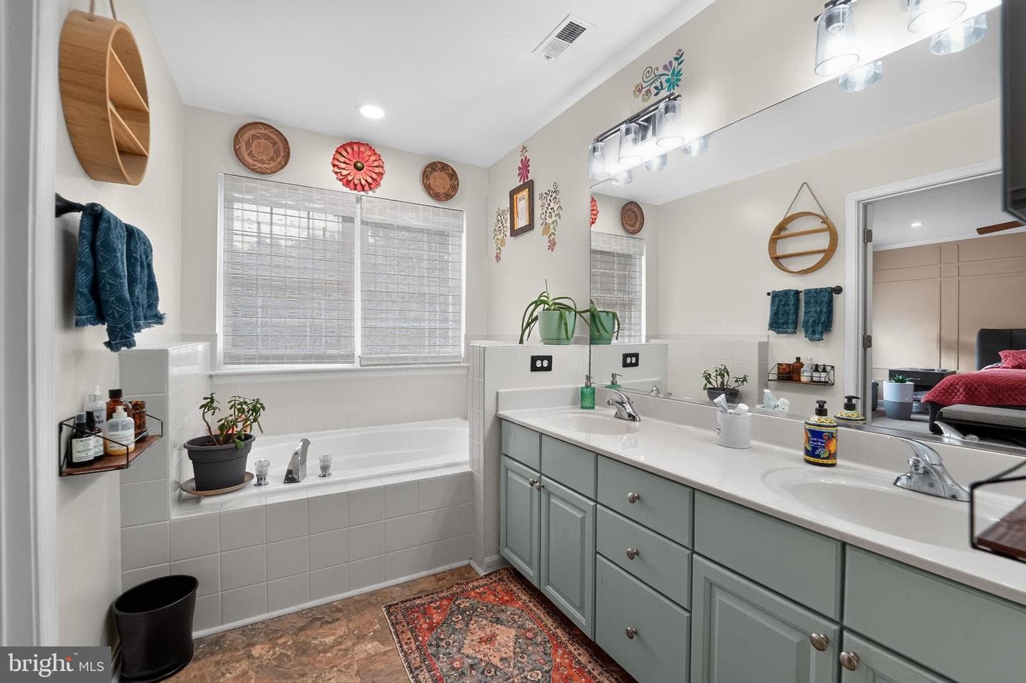 376 Web Foot Lane photo 49