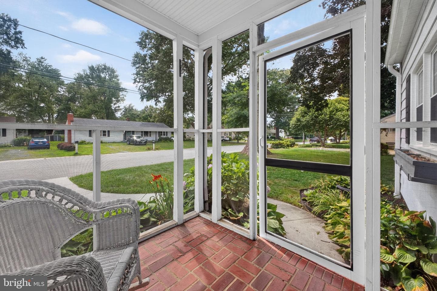 213 Elm Street photo 12