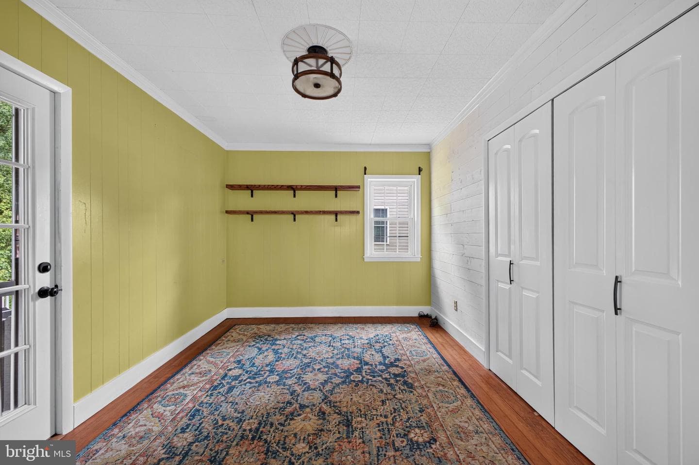213 Elm Street photo 31