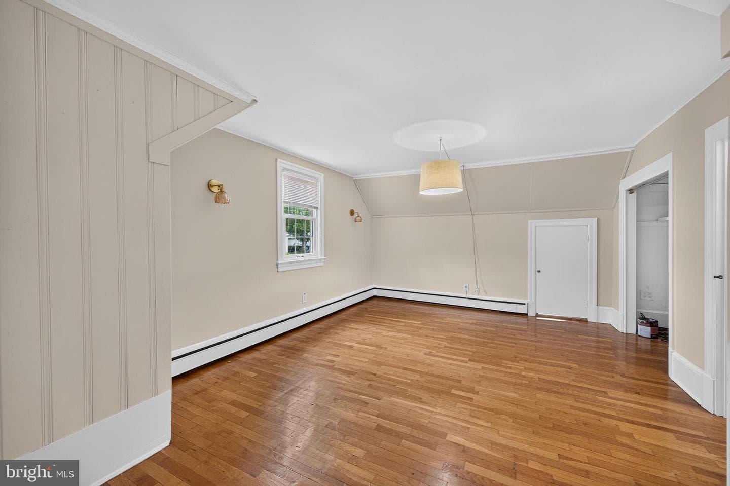 213 Elm Street photo 45