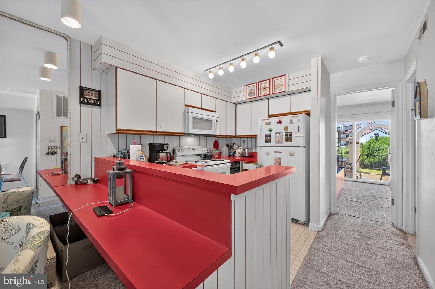 26 Queen Anne Way photo 12