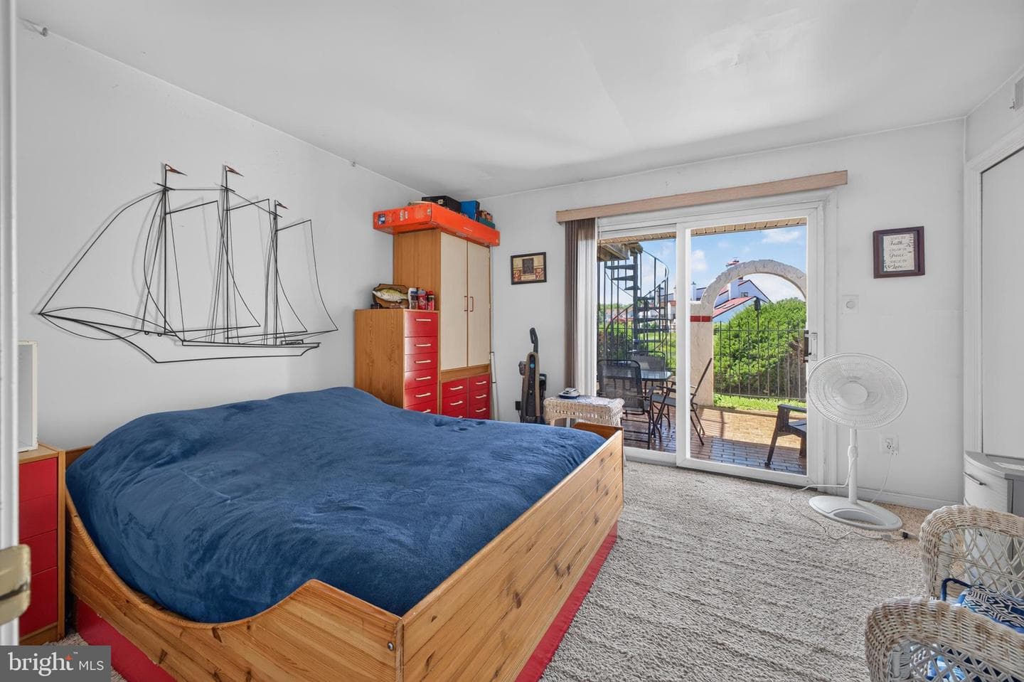 26 Queen Anne Way photo 16