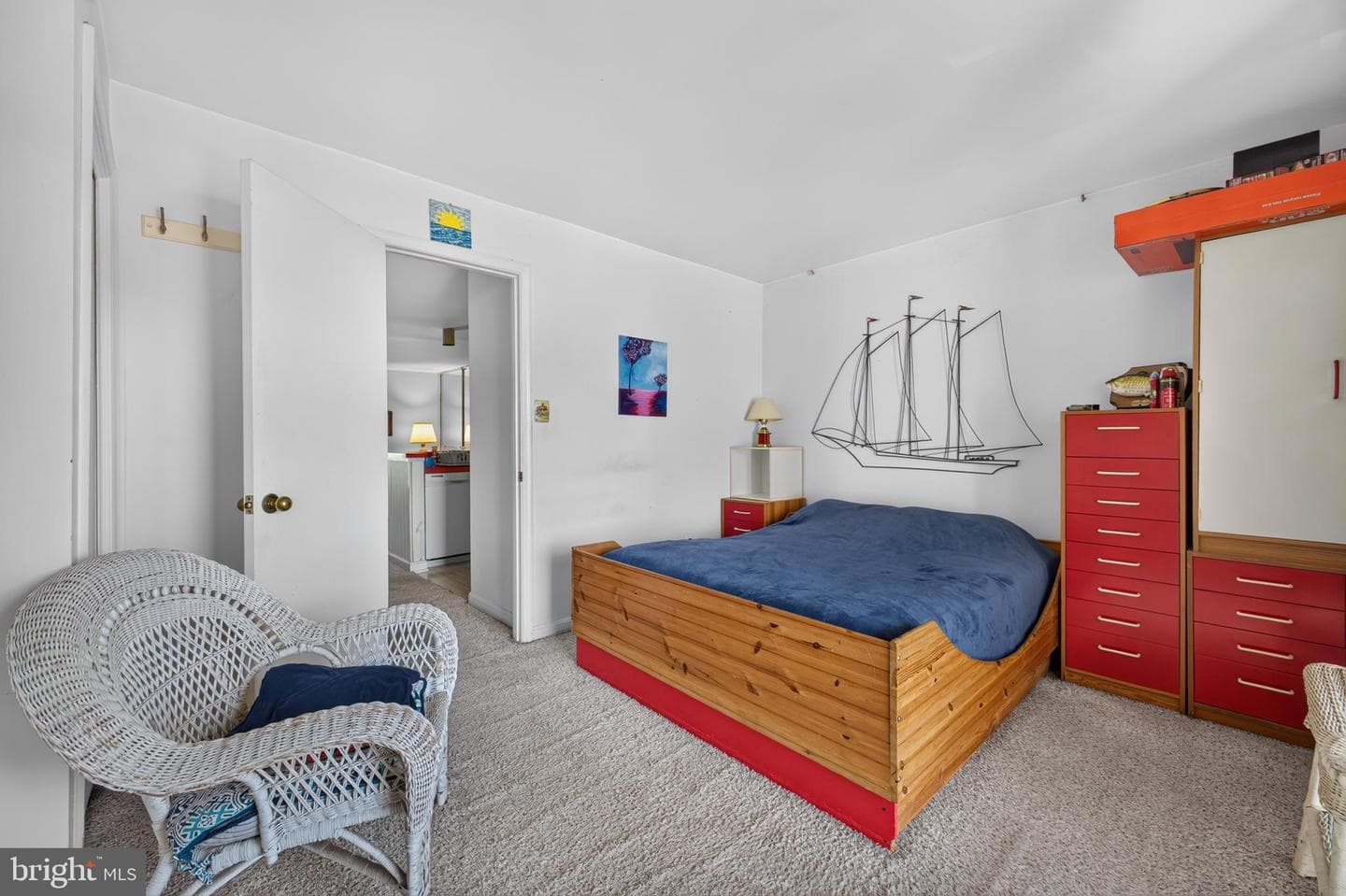 26 Queen Anne Way photo 17