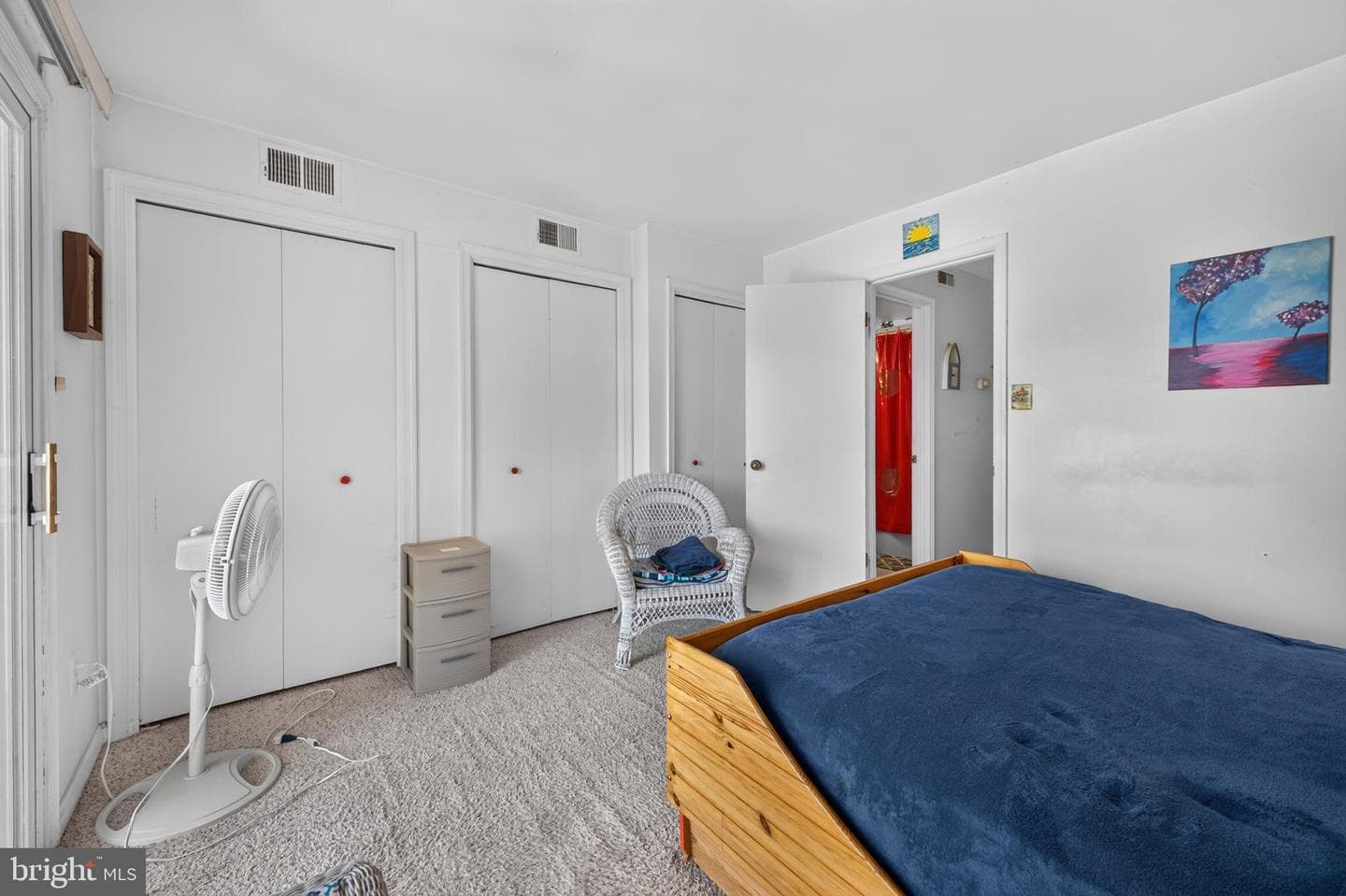 26 Queen Anne Way photo 18