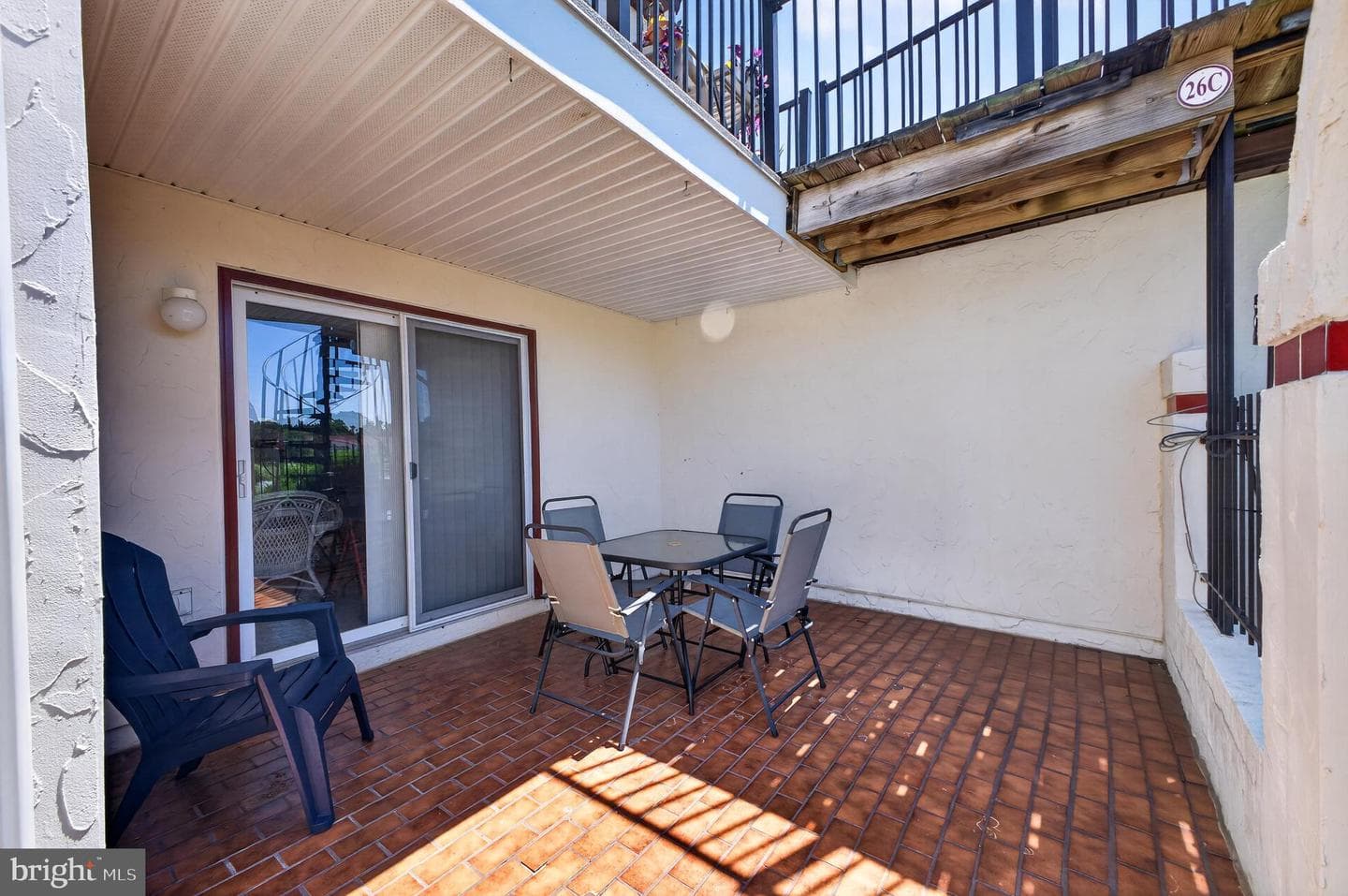 26 Queen Anne Way photo 23