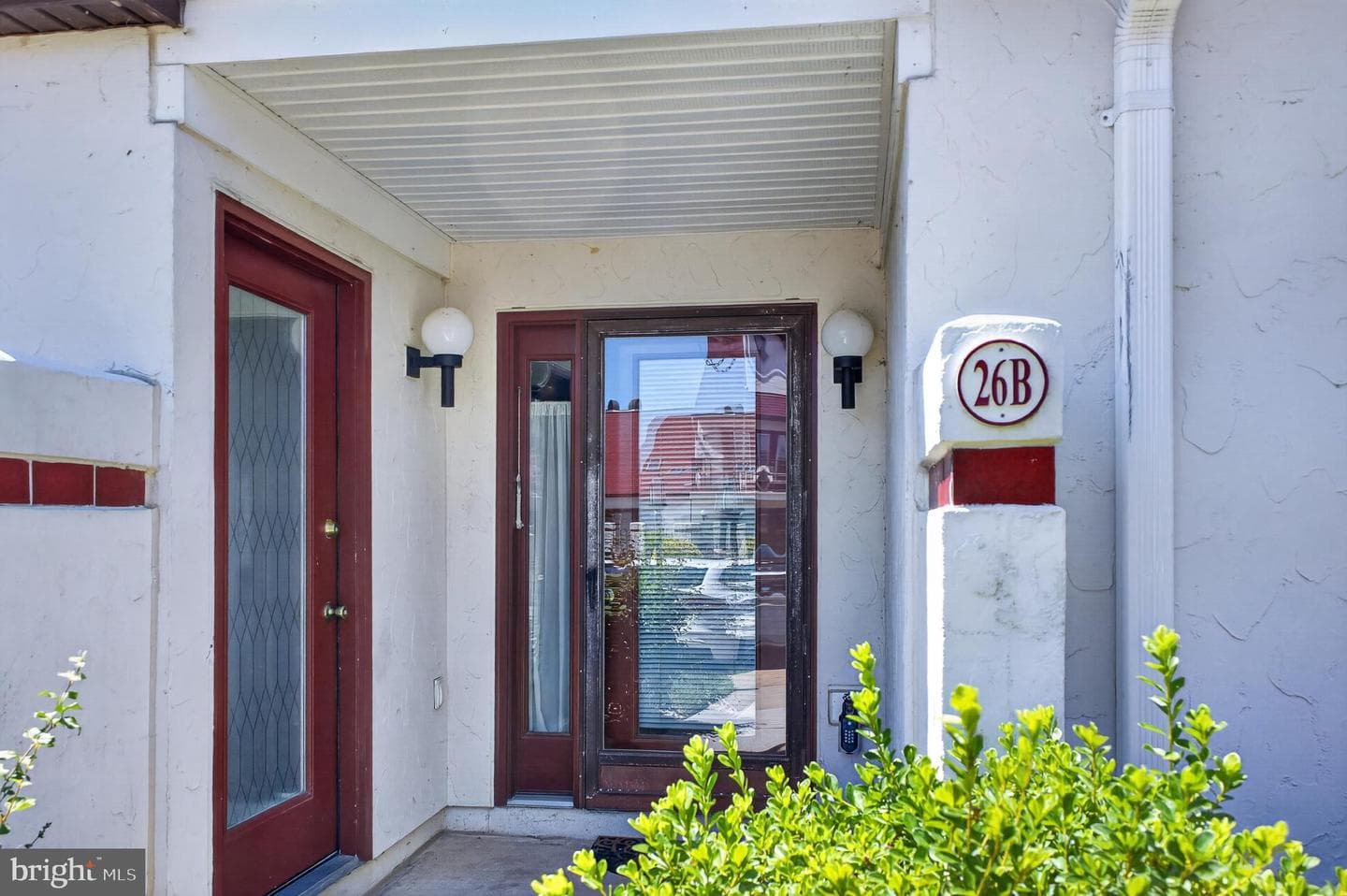 26 Queen Anne Way photo 4