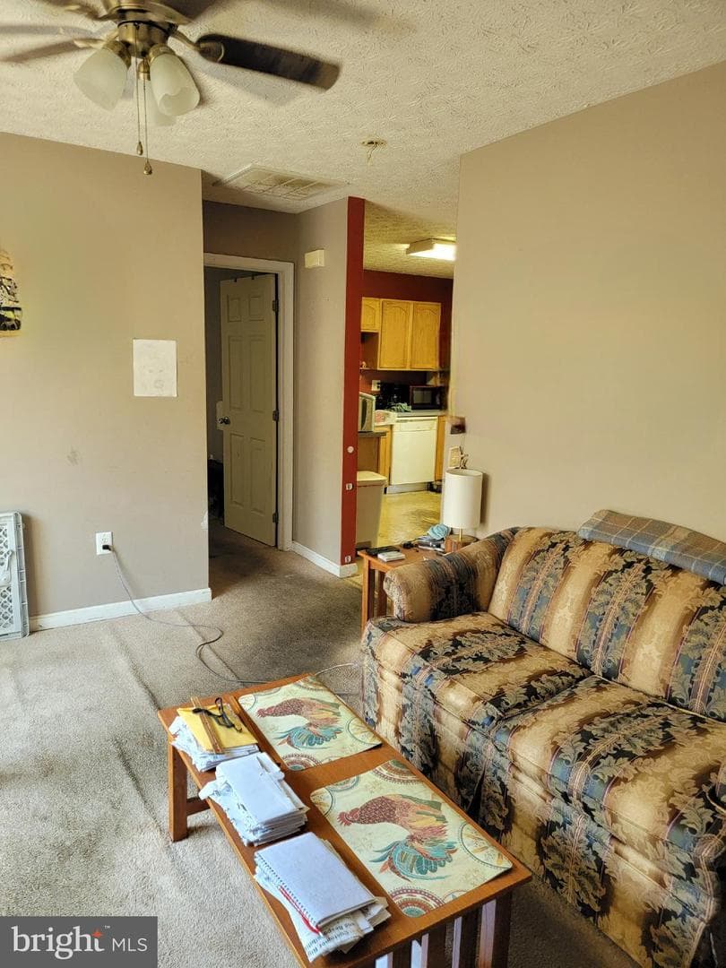 23137 Upland Drive photo 3