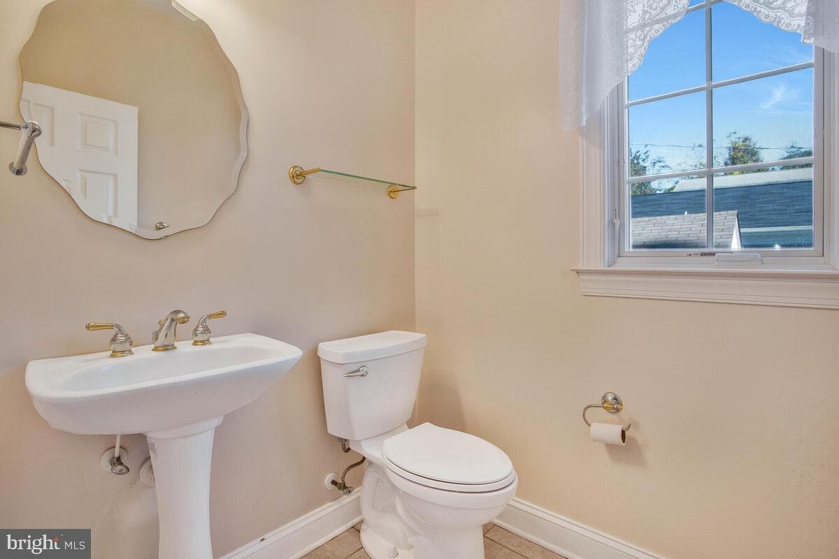 20253 Serenity Lane photo 28