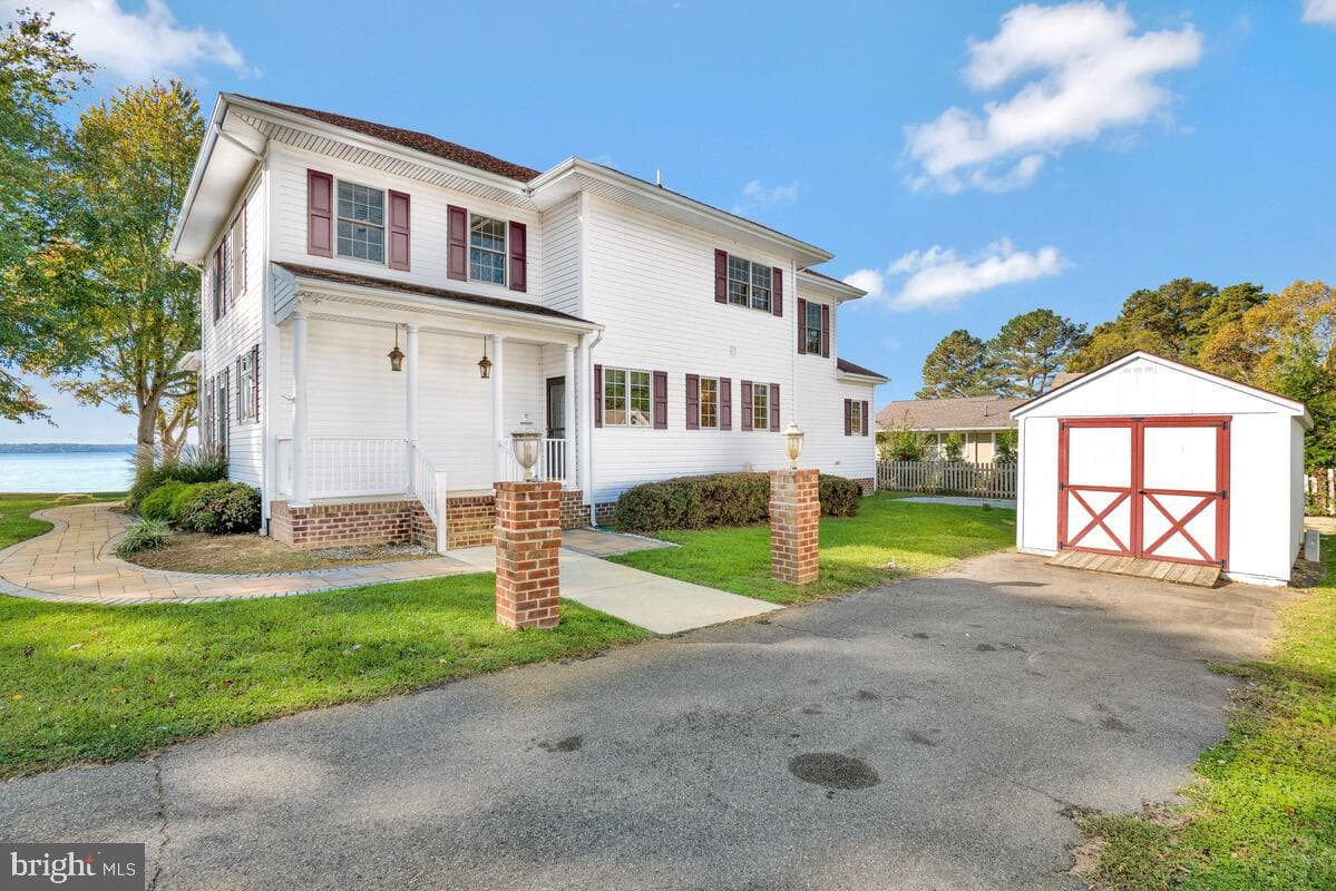 20253 Serenity Lane photo 4