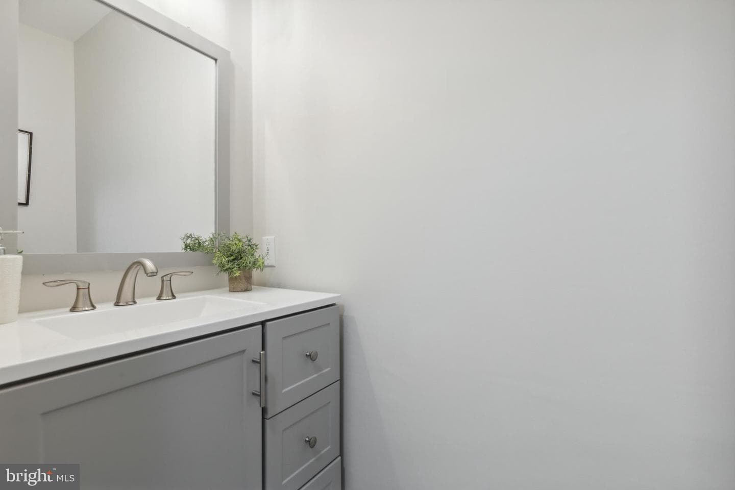 37489 E Lakeland Drive photo 21