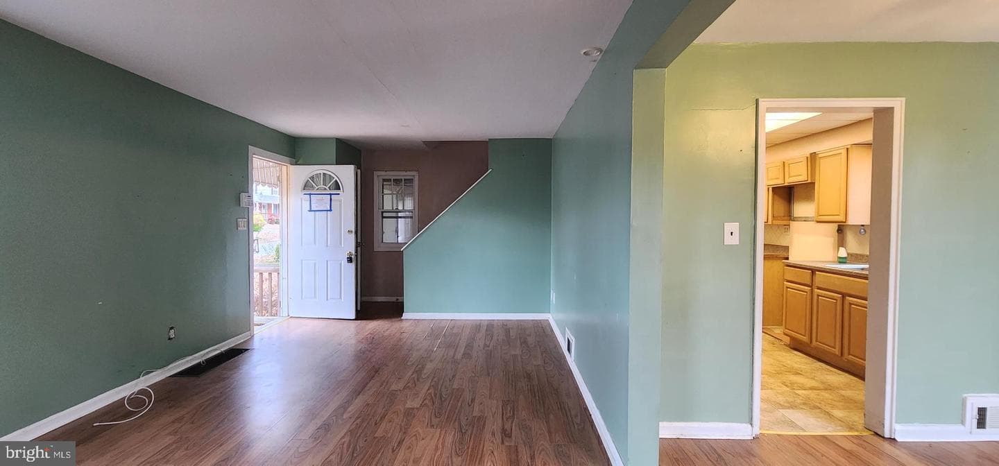 21722 Cabot Place photo 2