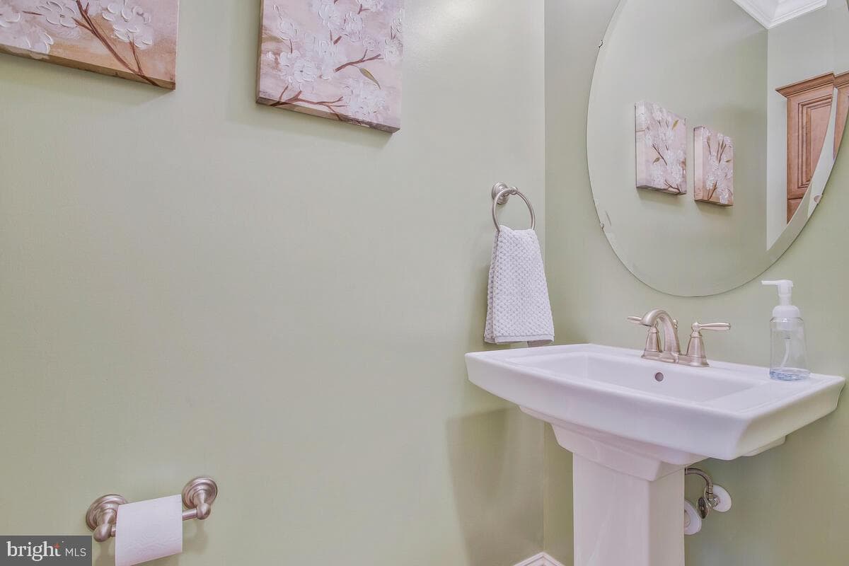 24505 Broad Creek Drive photo 10