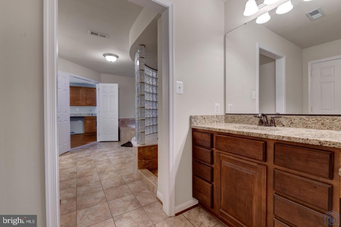 28225 Ben Oaks Drive photo 14