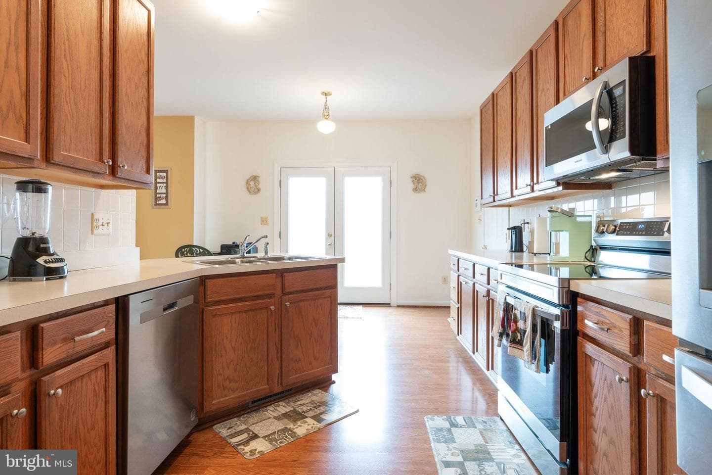 20905 Coronet Place photo 10