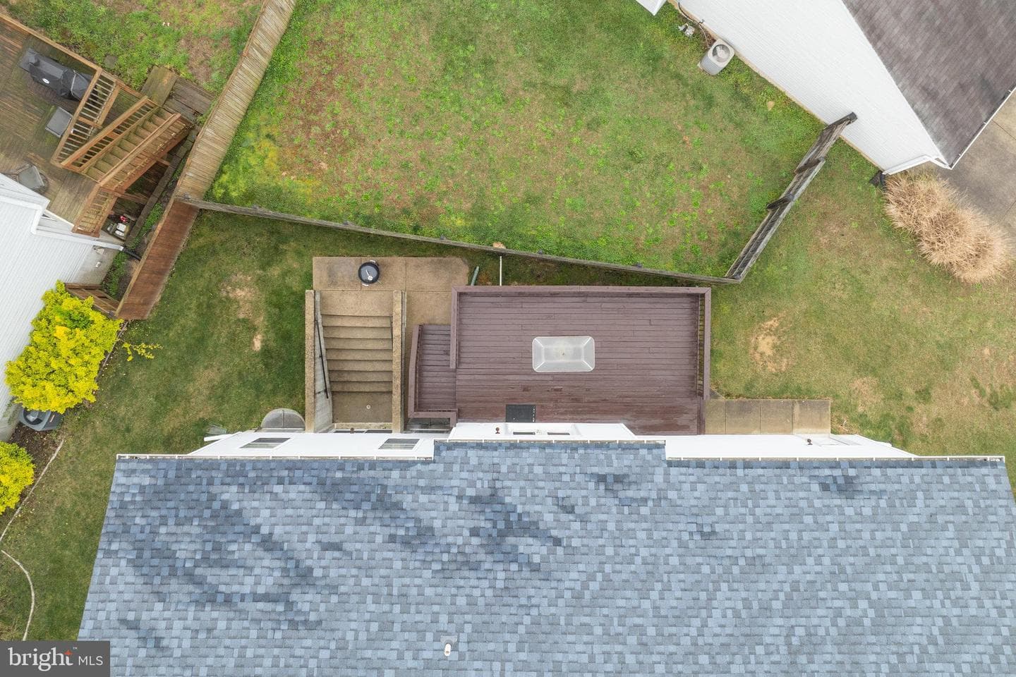 20905 Coronet Place photo 34
