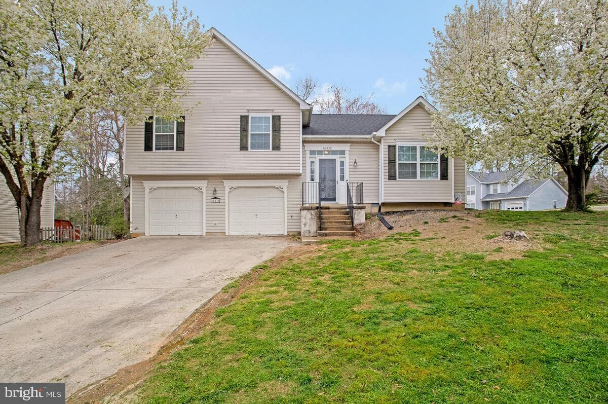20836 Sunlight Court photo 2