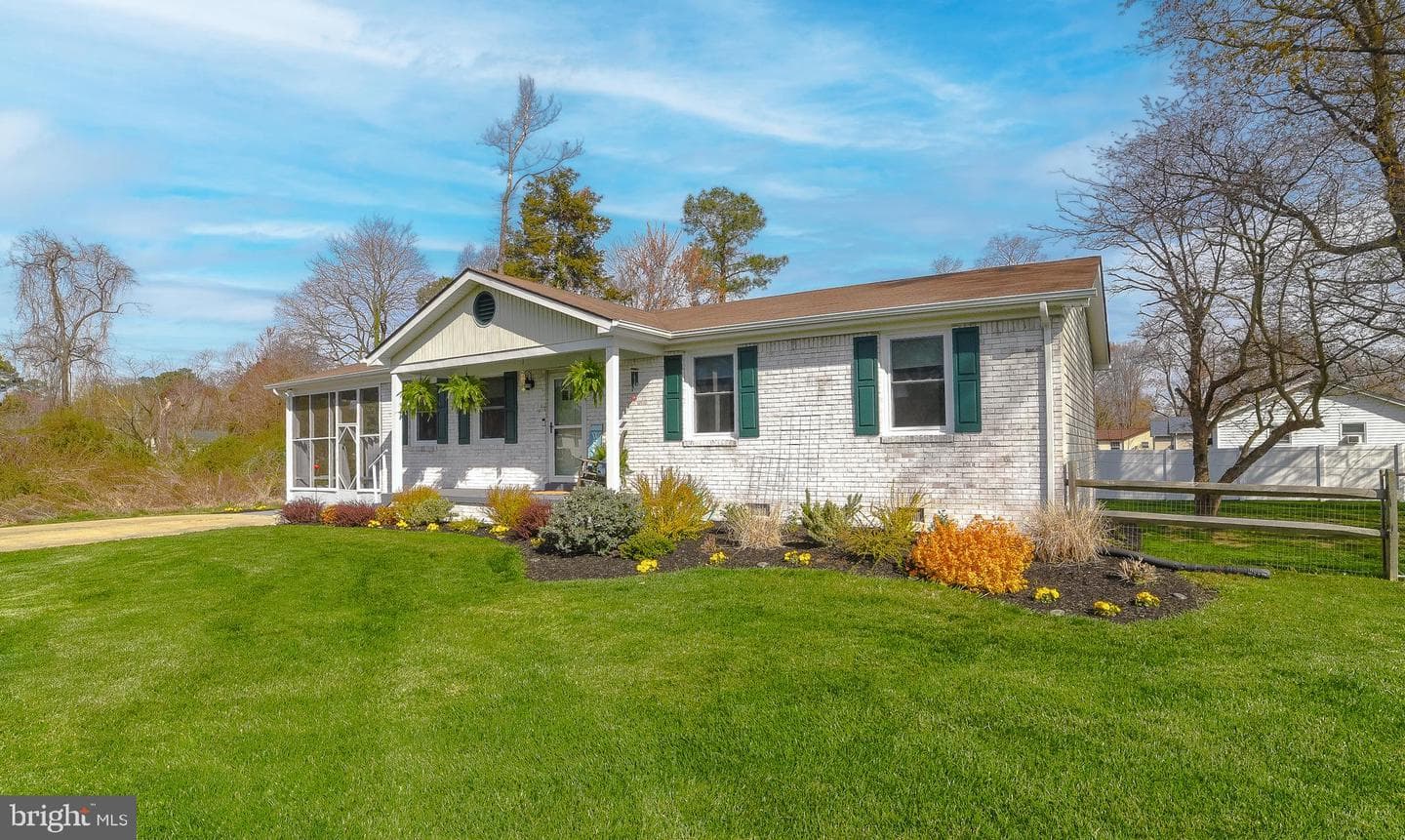 40320 Golden Beach Road photo 2