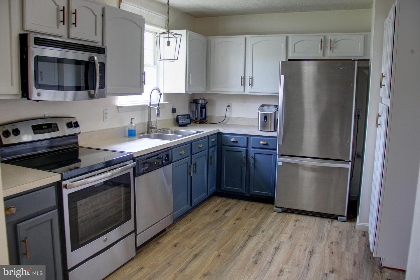 23200 Longview Boulevard photo 34