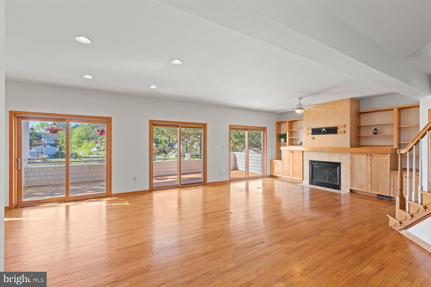 45401 Saint Georges Avenue photo 19