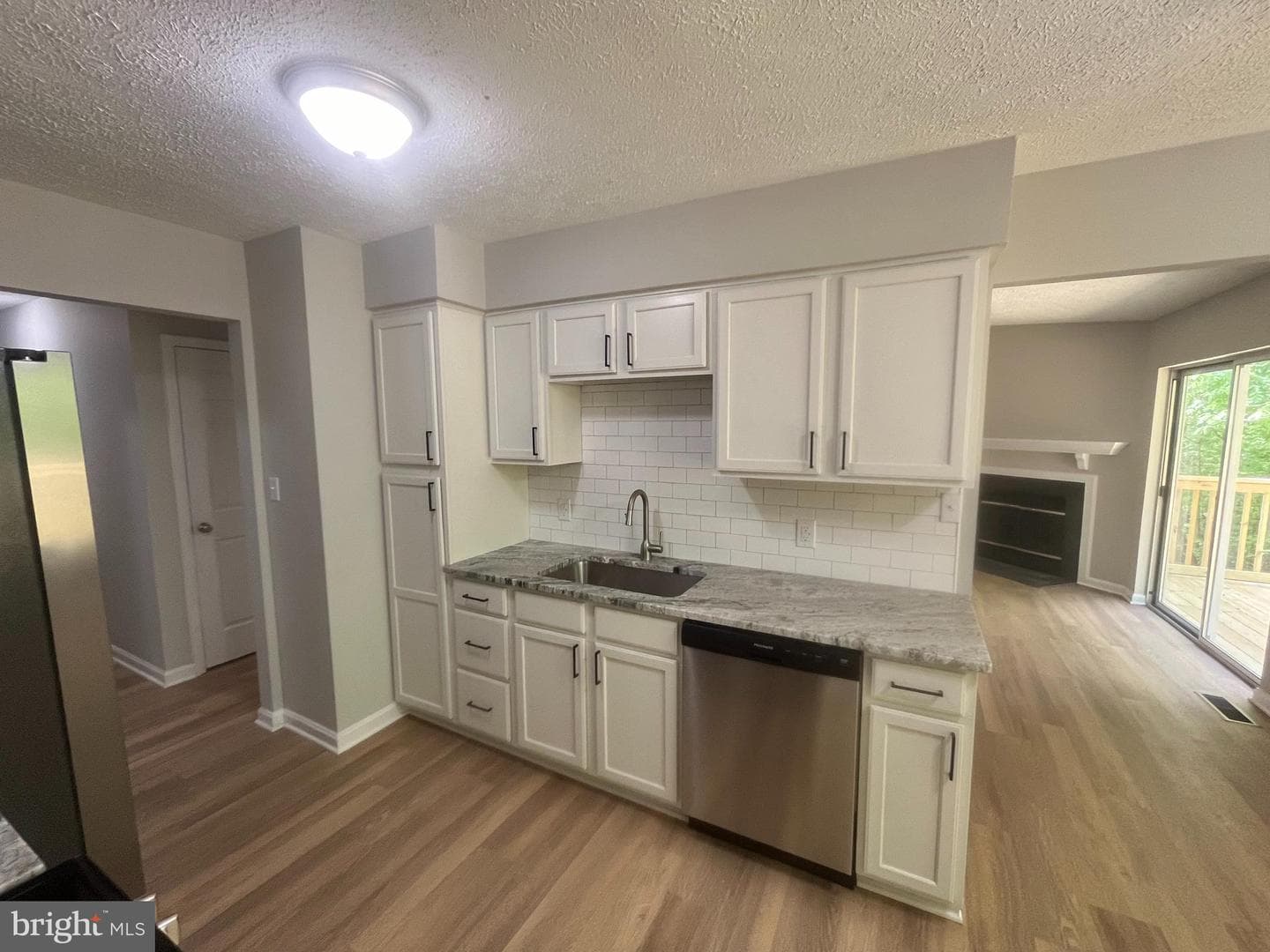 27255 Farmington Court photo 30