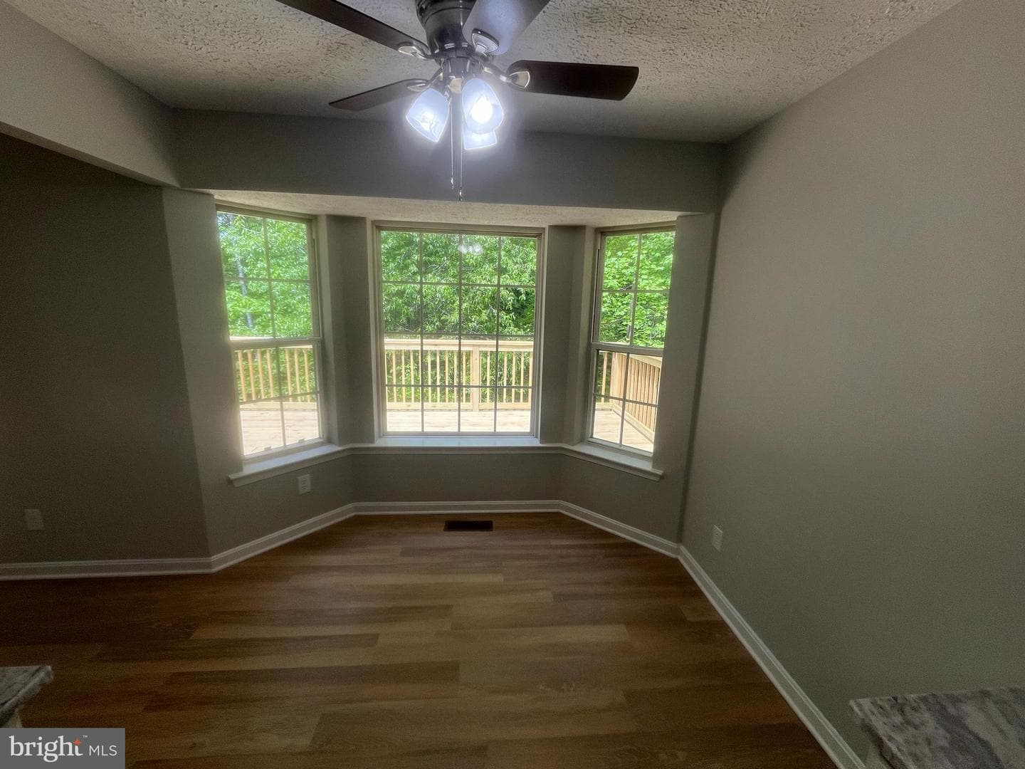 27255 Farmington Court photo 32
