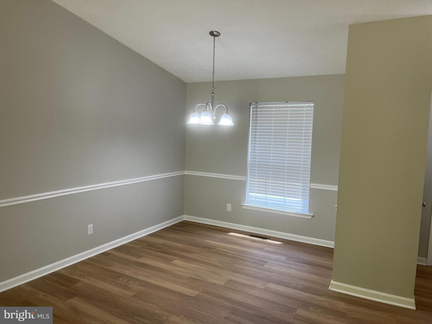 27255 Farmington Court photo 33