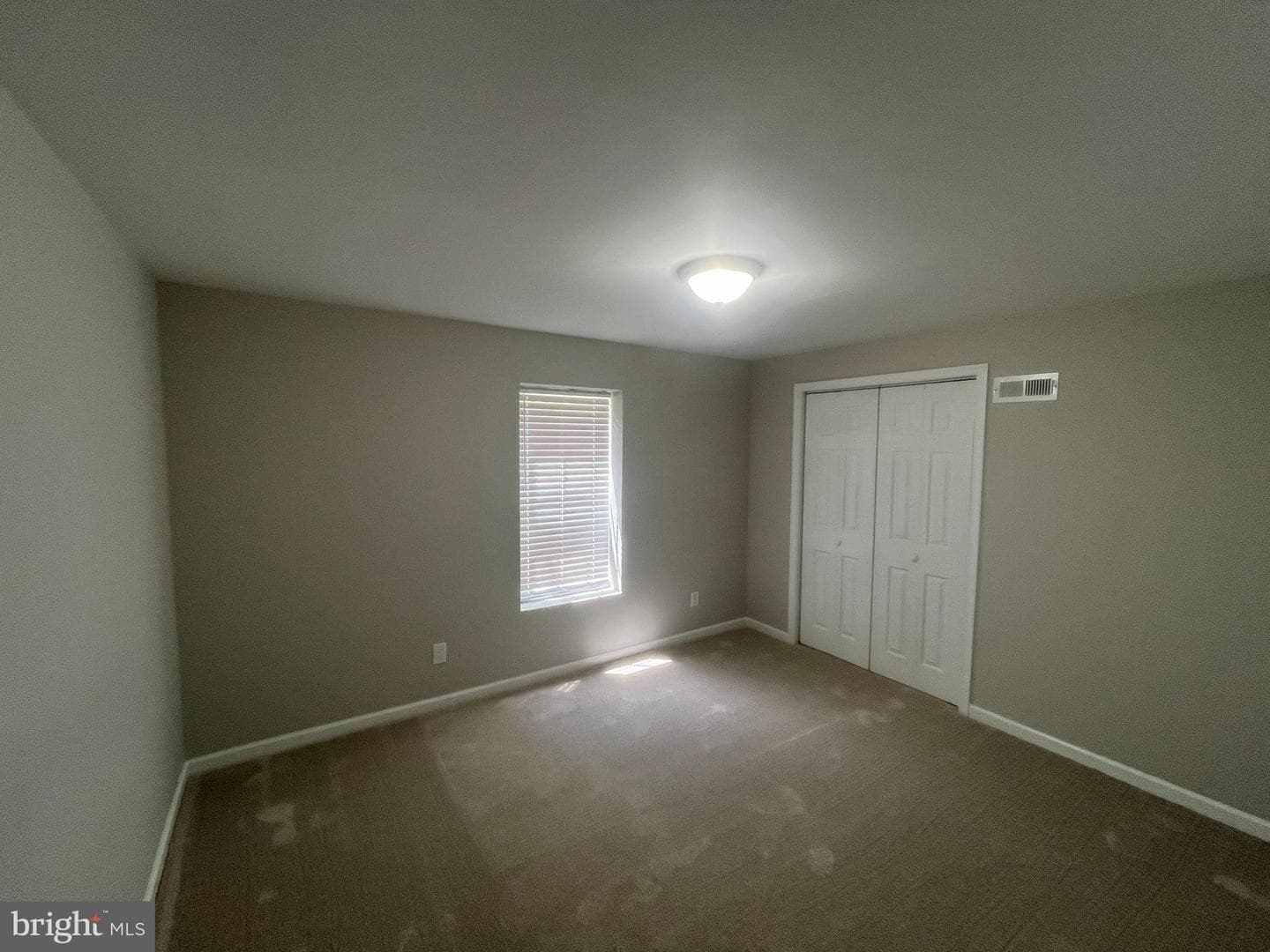 27255 Farmington Court photo 36