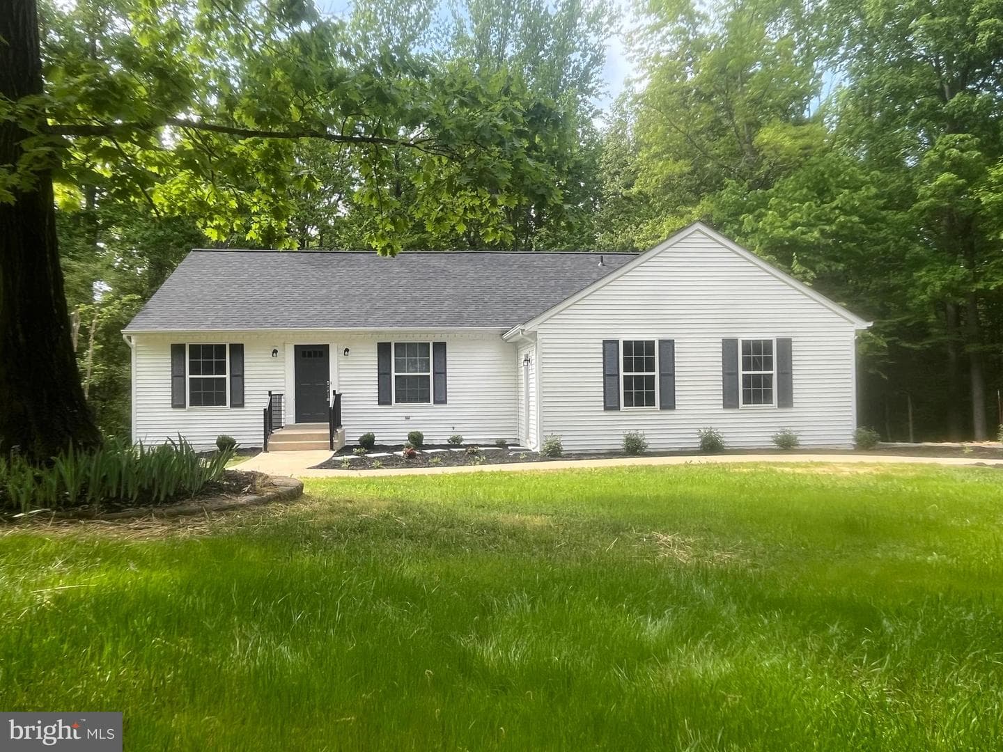 27255 Farmington Court photo 6