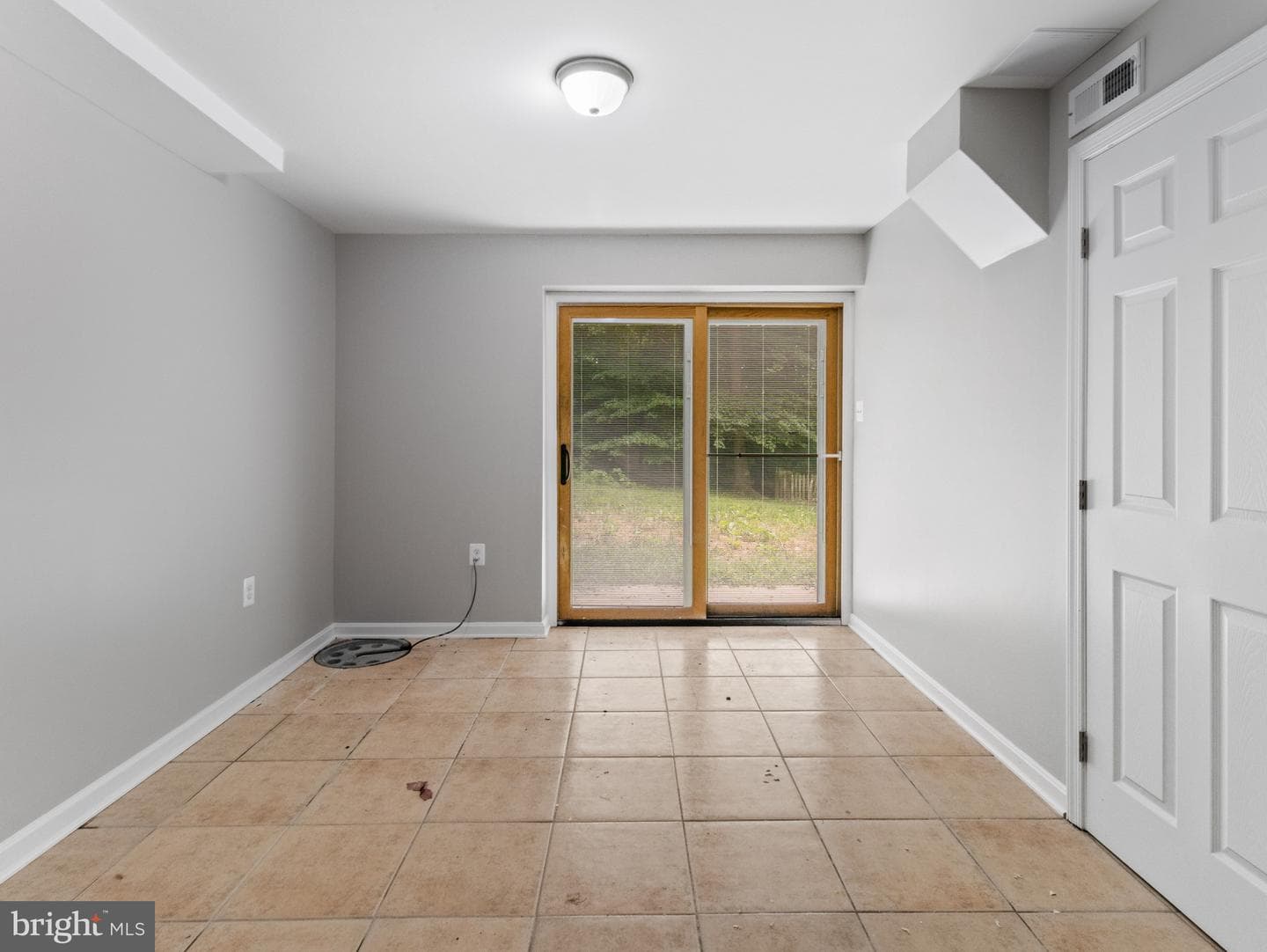 35903 Army Navy Drive photo 23