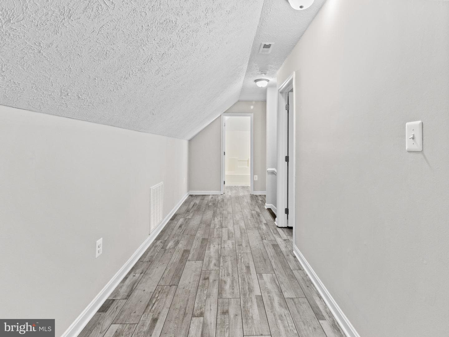 35903 Army Navy Drive photo 7
