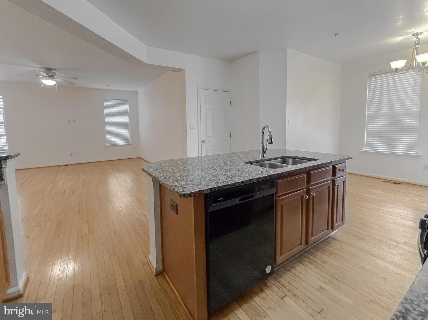 23107 Poppy Way photo 10