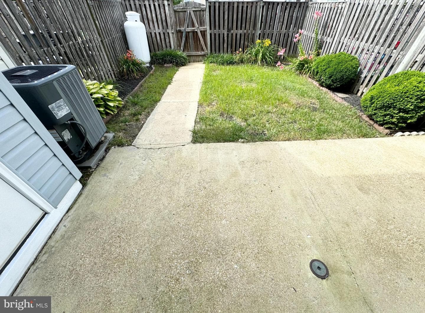 46099 Lucca Way photo 27